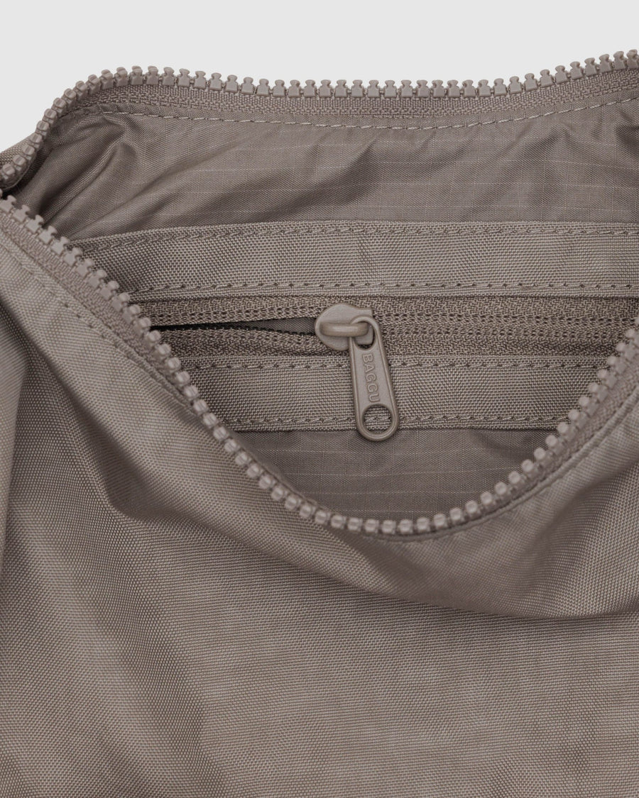 BAGGU  Limited Rare & Hard to Find Small Crescent Bags