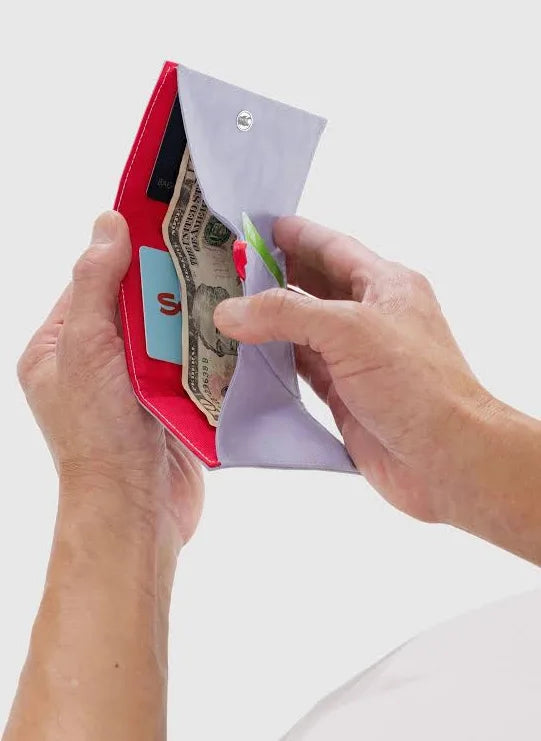 New BAGGU Snap Wallet