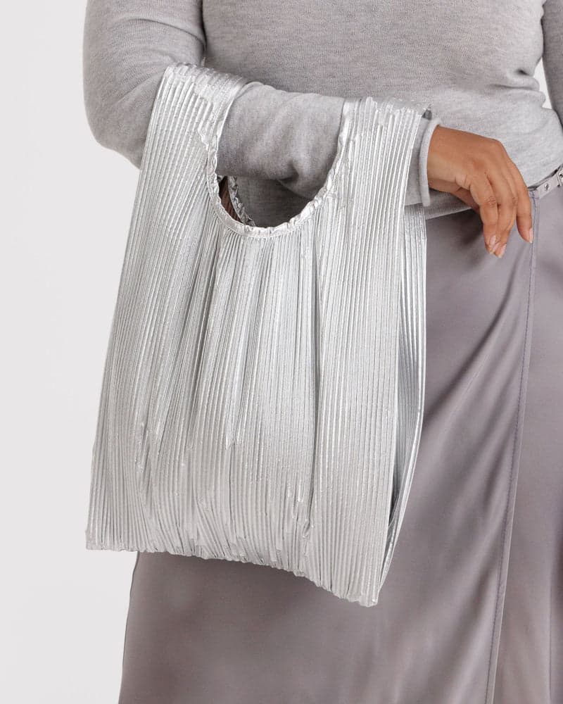 New BAGGU Pleated Baggu
