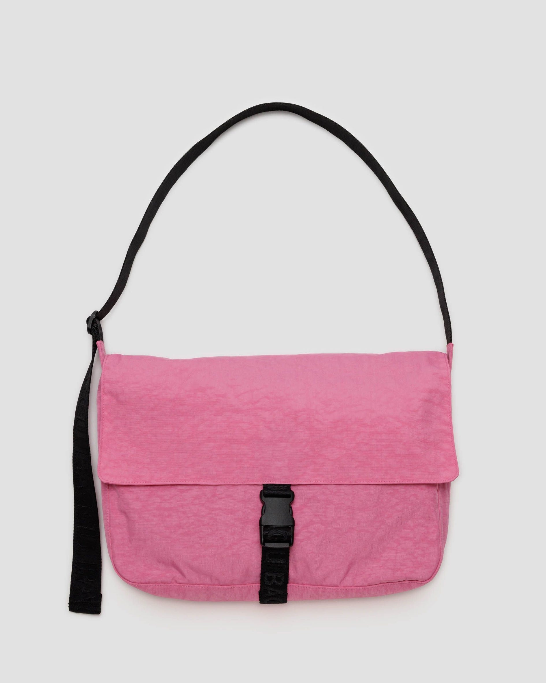 ★EMS★ NYLON ZIPPOCKET MESSENGER BAGPINK New BAGGU Nylon Messenger Bag – Ruby Press Mercantile