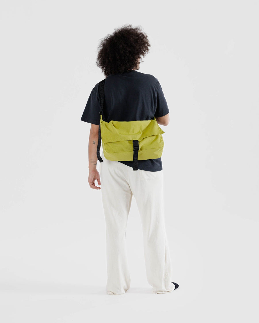 New BAGGU Nylon Messenger Bag
