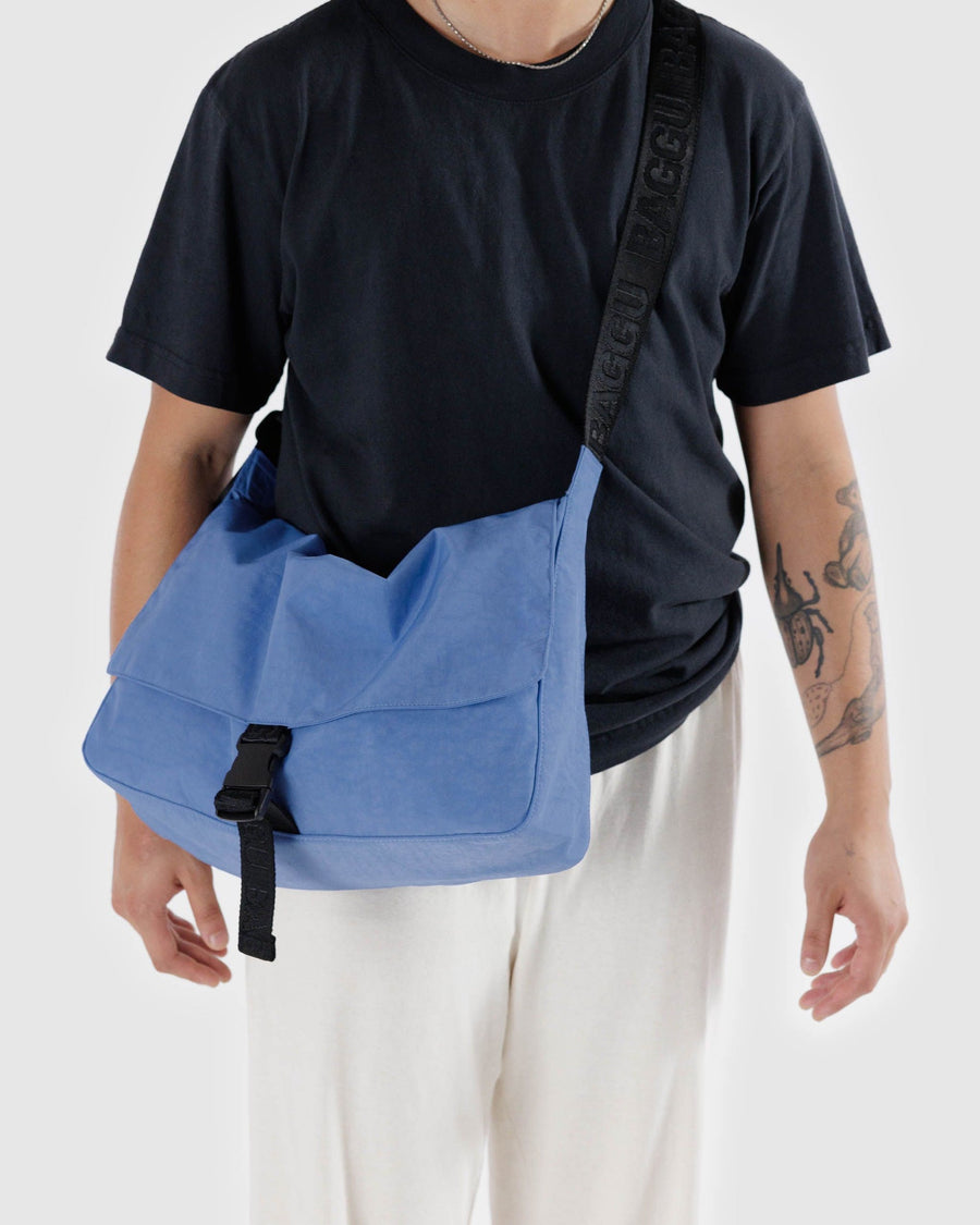 New BAGGU Nylon Messenger Bag