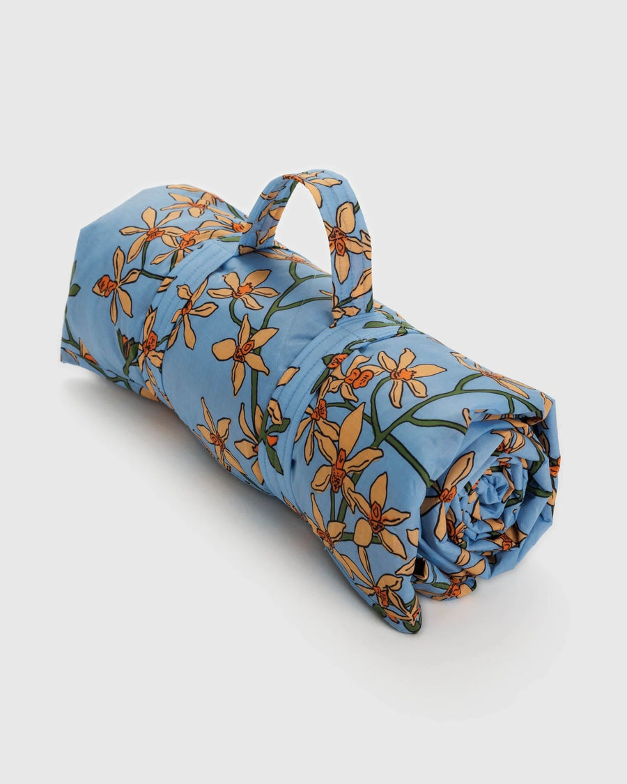 Limited Rare & Hard to Find BAGGU Puffy Picnic Blankets