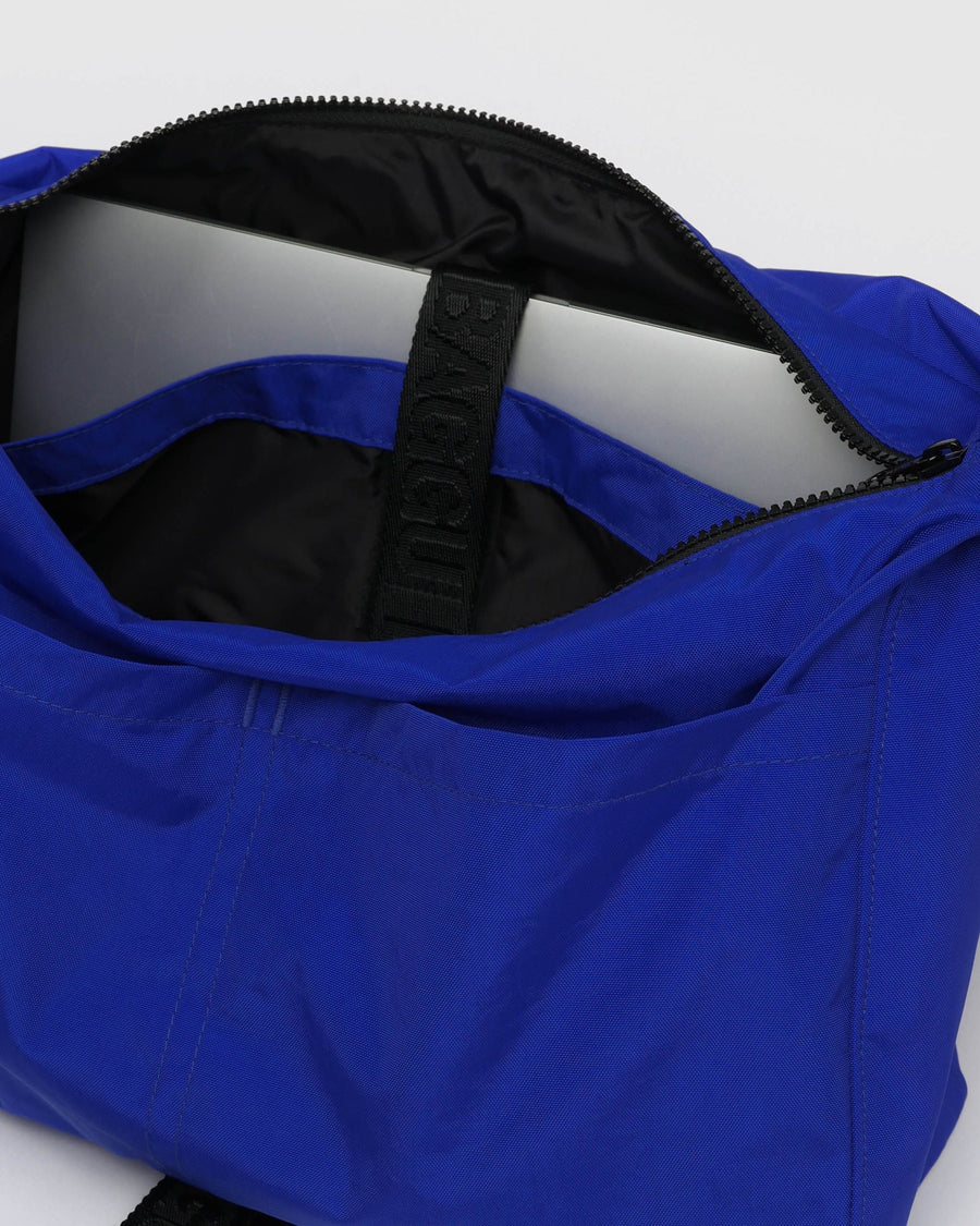 New BAGGU Nylon Messenger Bag