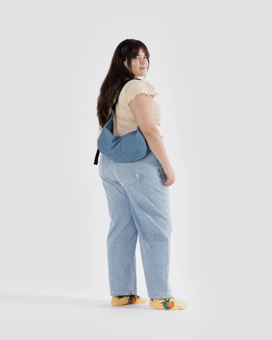 BAGGU Limited Rare & Hard to Find Medium Crescent Crossbody Bag