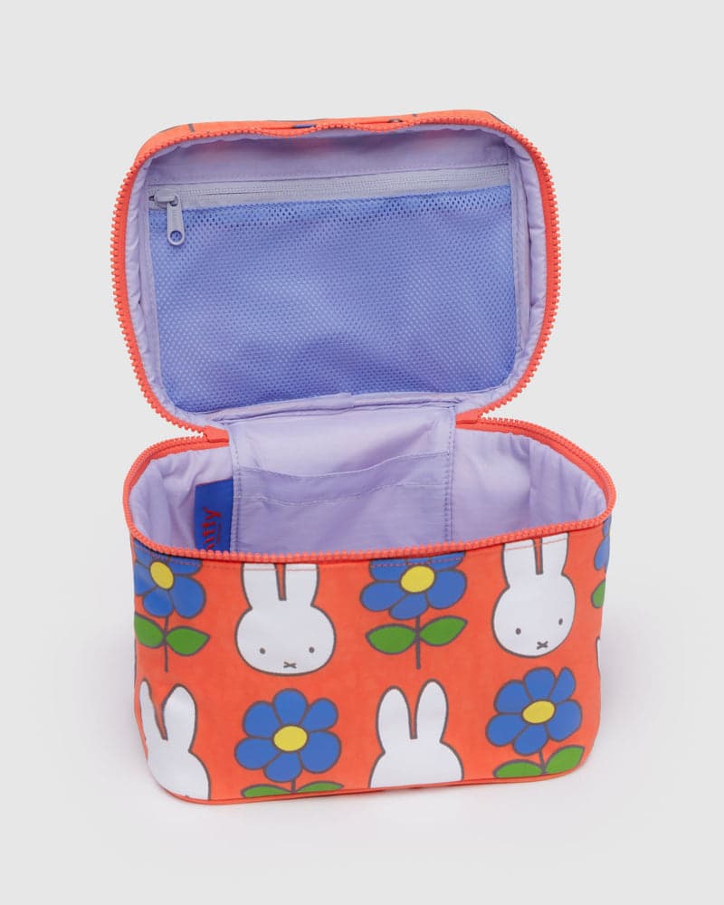 New BAGGU Large Cosmetic Cases