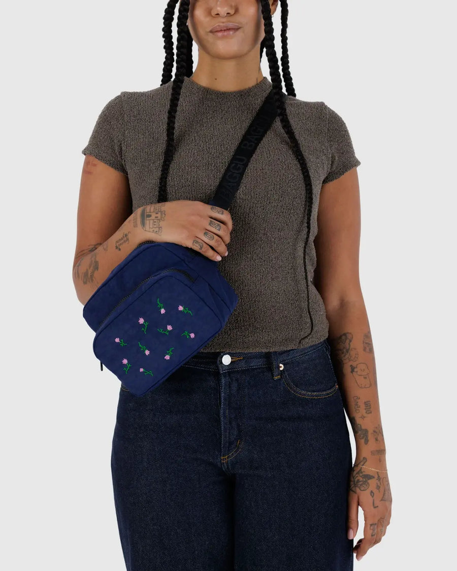 New BAGGU Crossbody Fanny Packs