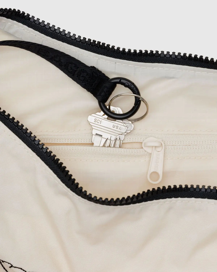 New BAGGU Medium Crescent Bags