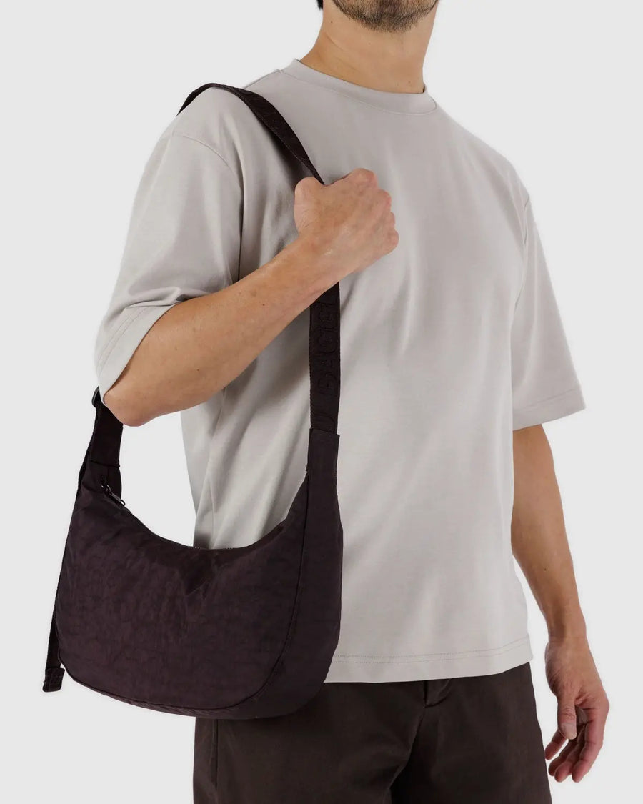BAGGU Limited Rare & Hard to Find Medium Crescent Crossbody Bag