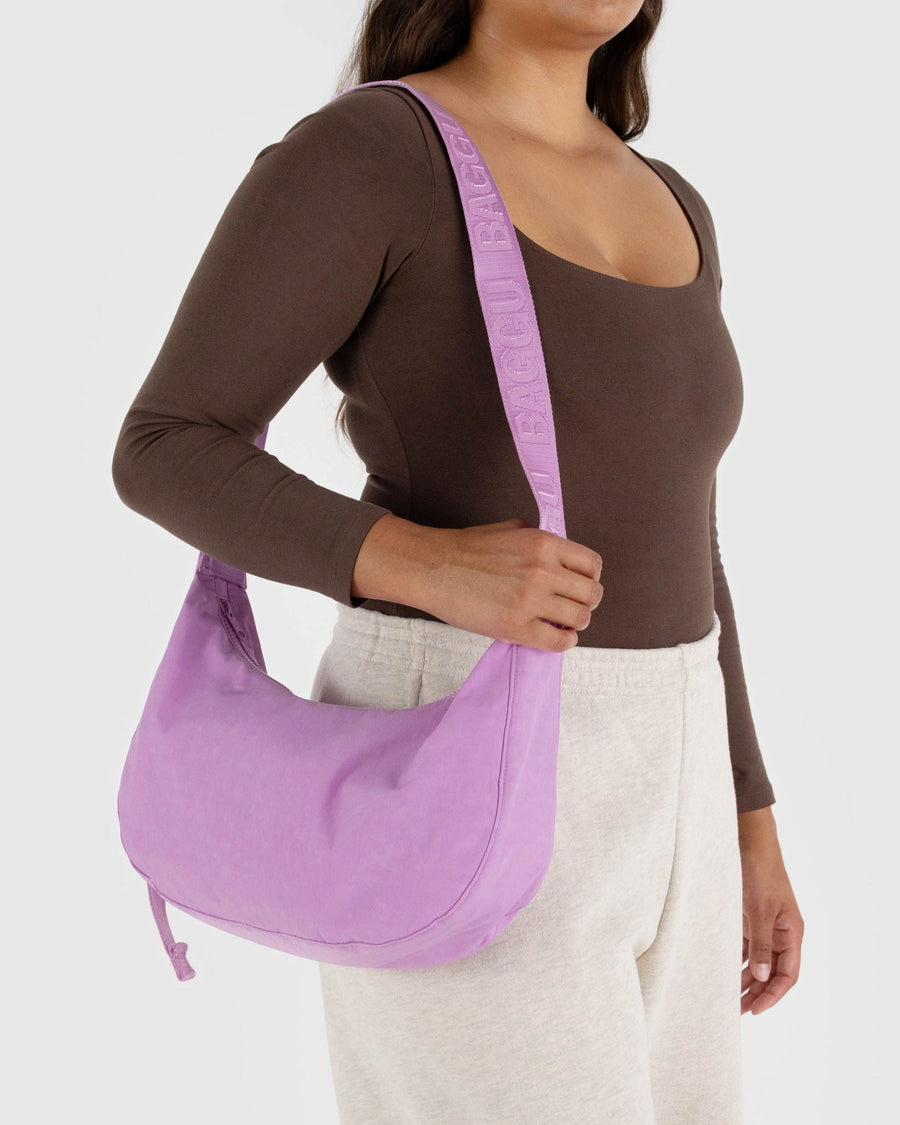 BAGGU Limited Rare & Hard to Find Medium Crescent Crossbody Bag