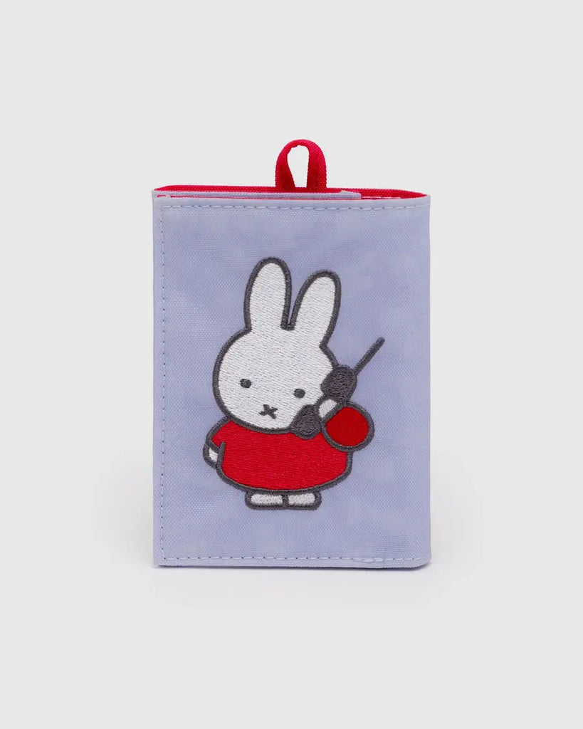 New BAGGU Snap Wallet