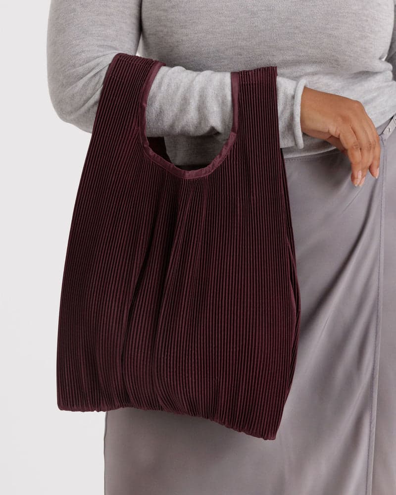New BAGGU Pleated Baggu