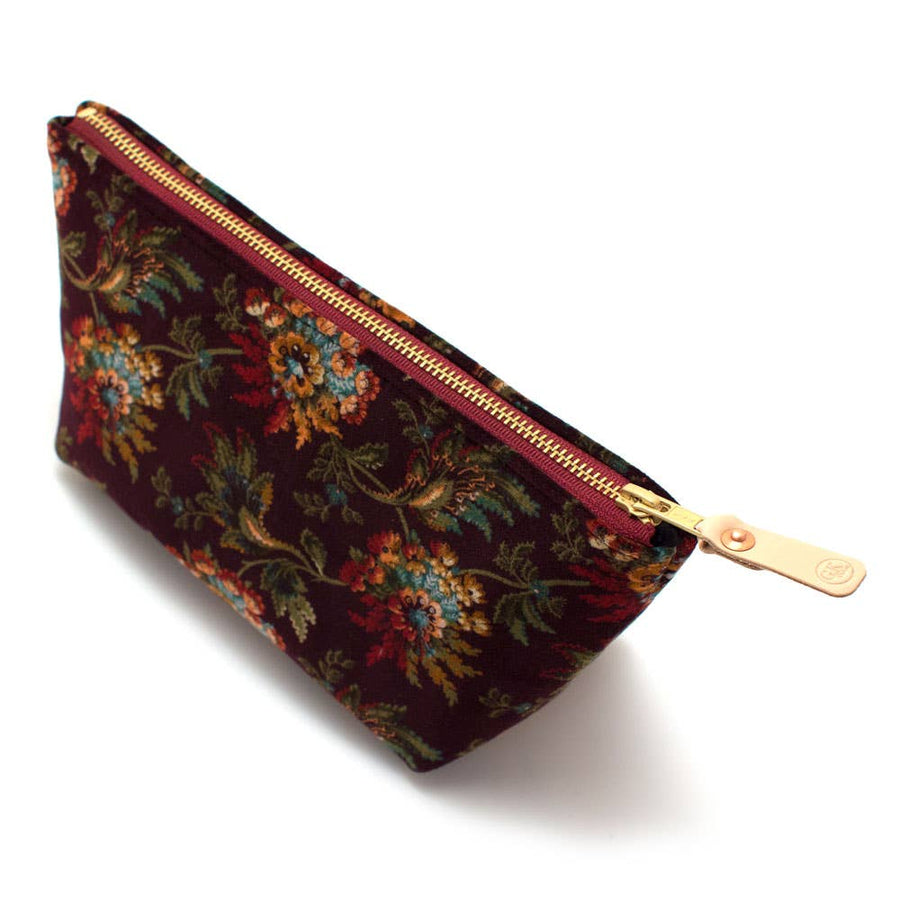 General Knot & Co. Travel Clutches
